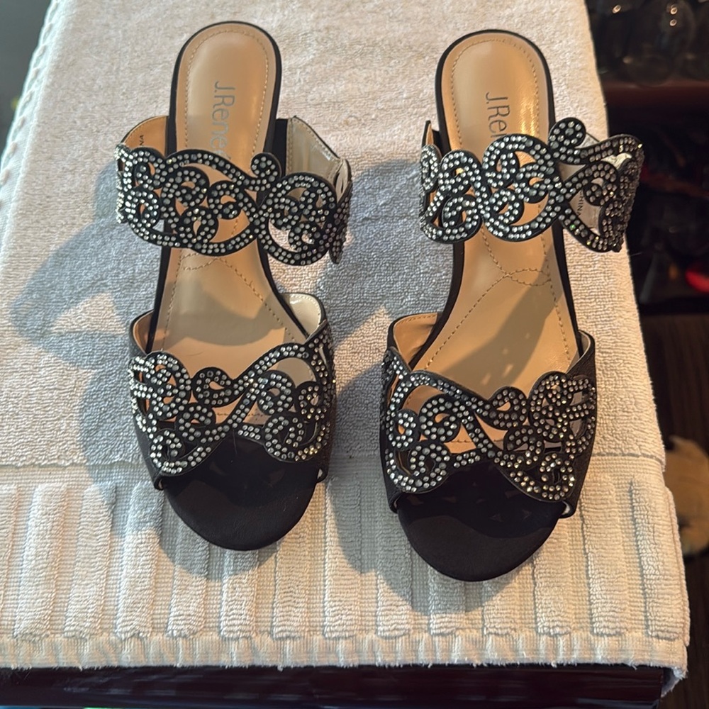 NWOT J. Renee Francie Evening Sandal